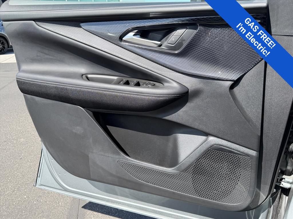New 2026 Chevrolet Blazer EV LT w/ Midnight/Sport Edition FWD image 9