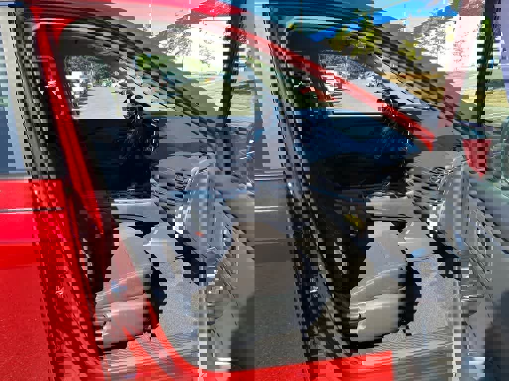 New 2026 Nissan Rogue S image 27