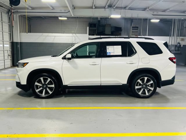 Used 2023 Honda Pilot Elite image 20