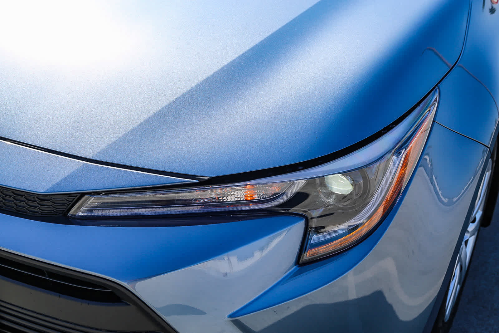 New 2027 Toyota Corolla LE FWD image 8
