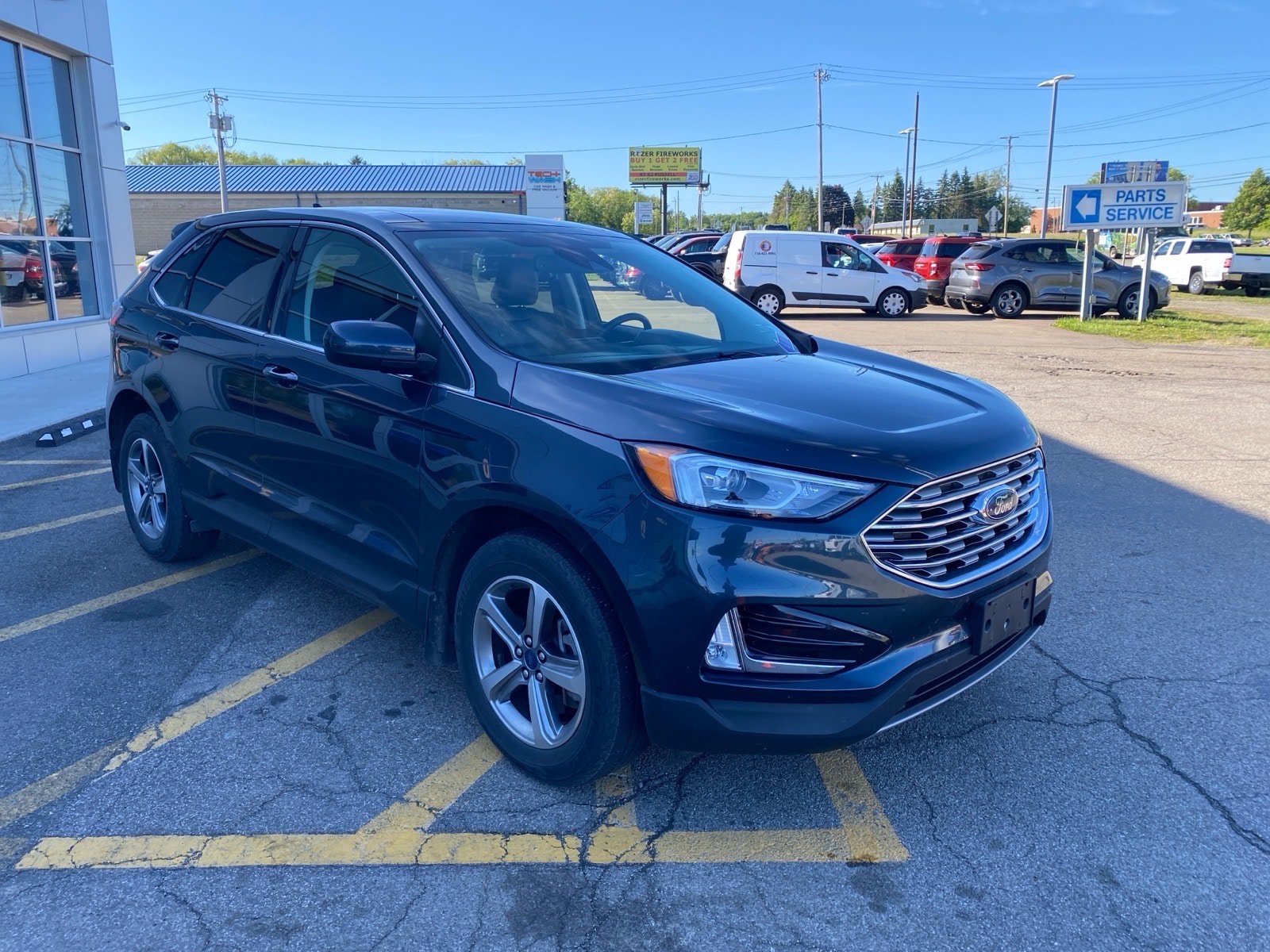 Used 2022 Ford Edge SEL w/ Convenience Package AWD/4WD image 5