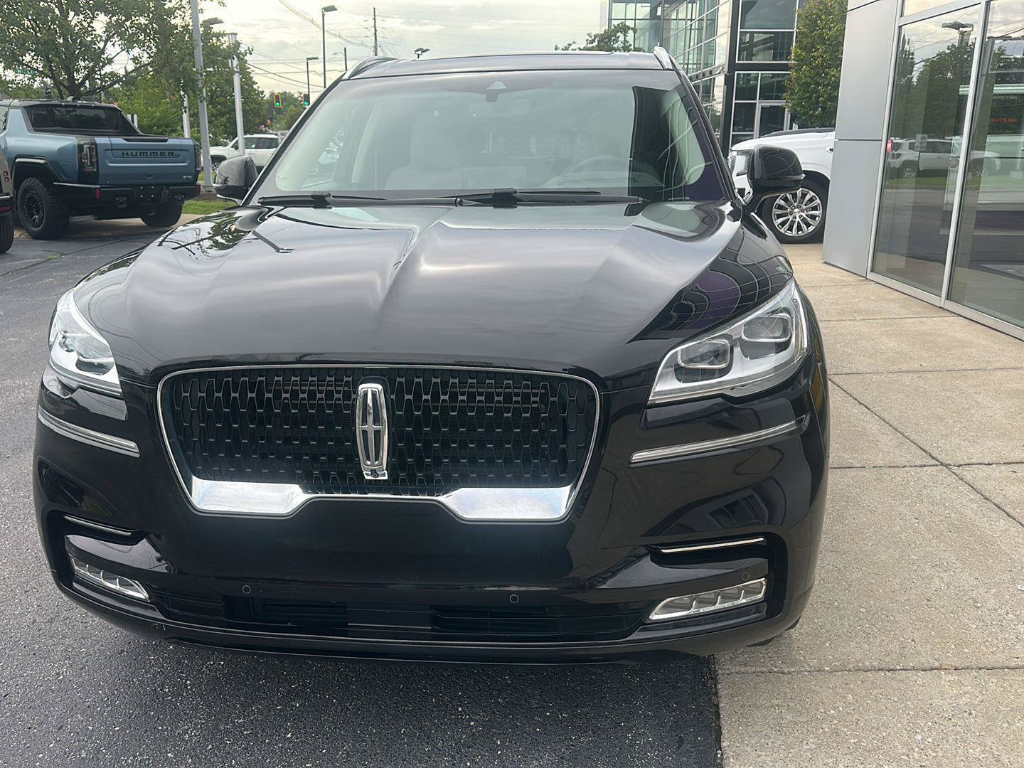 Used 2021 Lincoln Aviator Reserve w/ Equipment Group 208A AWD/4WD image 7