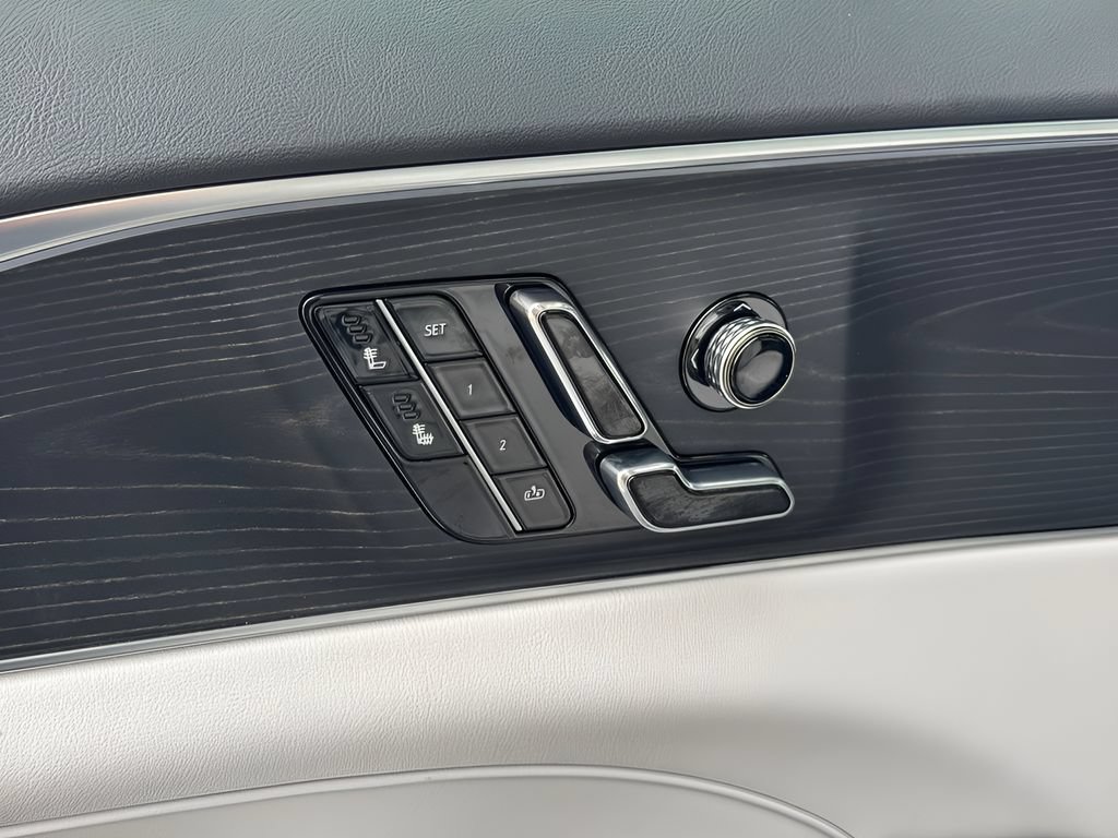 New 2026 Cadillac Lyriq Luxury w/ LPO, Floor Liner Package AWD/4WD image 14