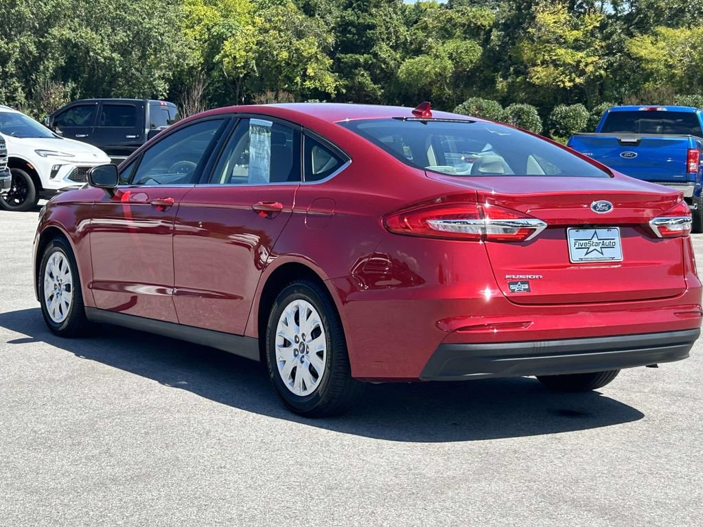 Used 2020 Ford Fusion S FWD image 5
