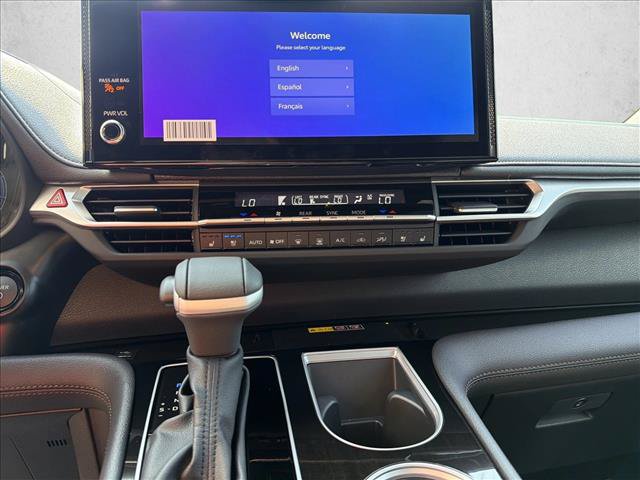 New 2026 Toyota Sienna Platinum AWD/4WD image 16
