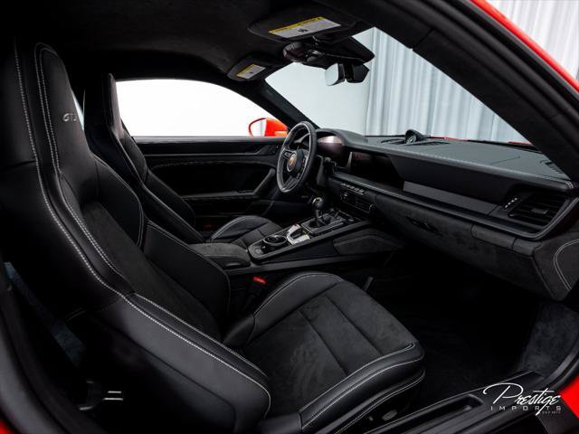 Used 2026 Porsche 911 GT3 RWD image 38
