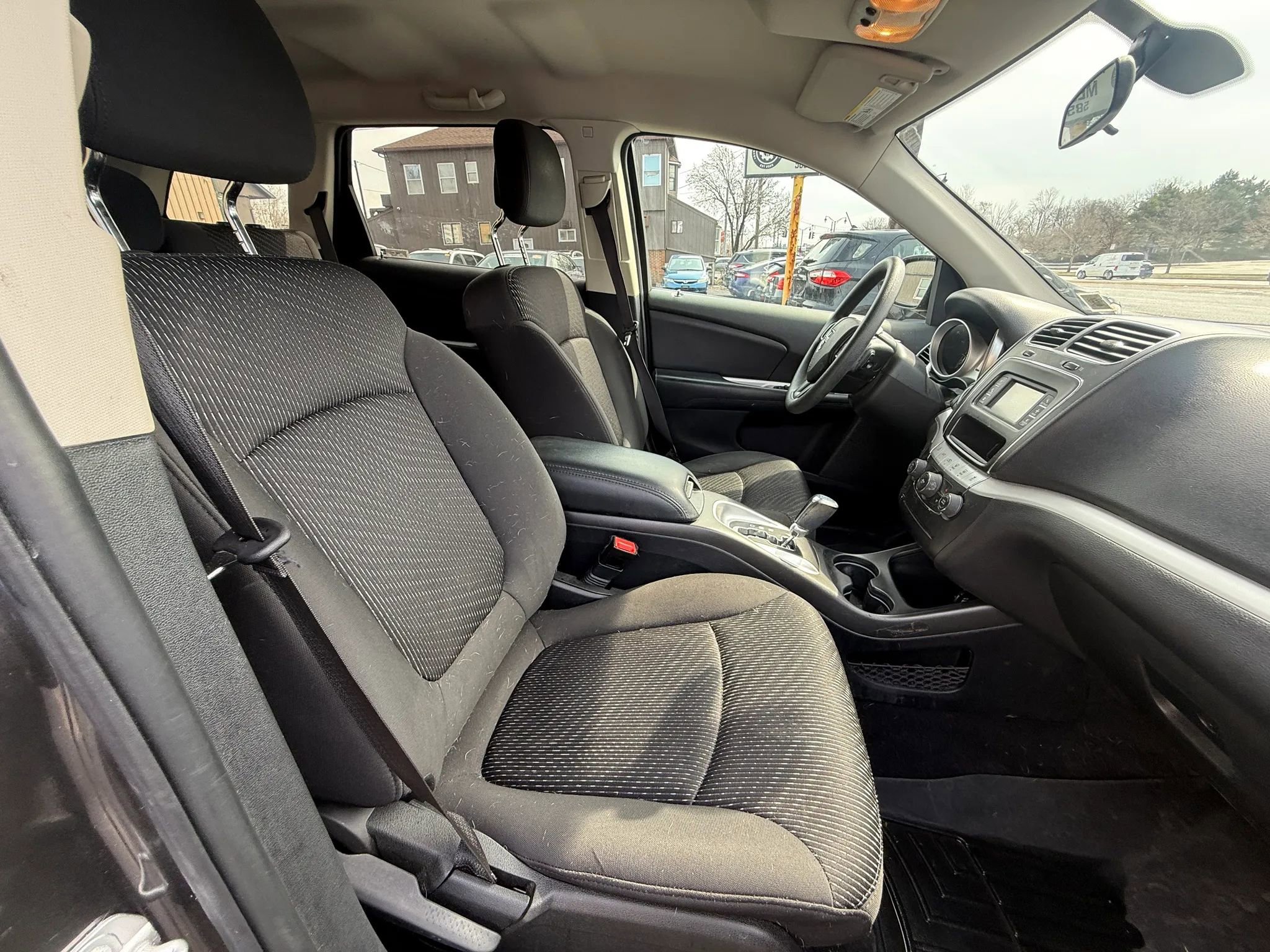 Used 2018 Dodge Journey SE image 13