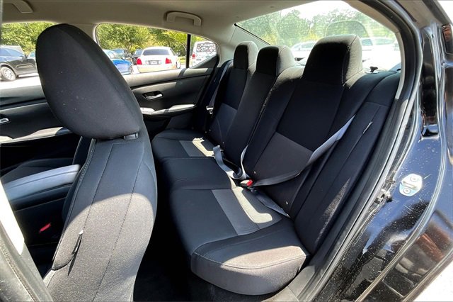 Used 2023 Nissan Sentra SV image 19