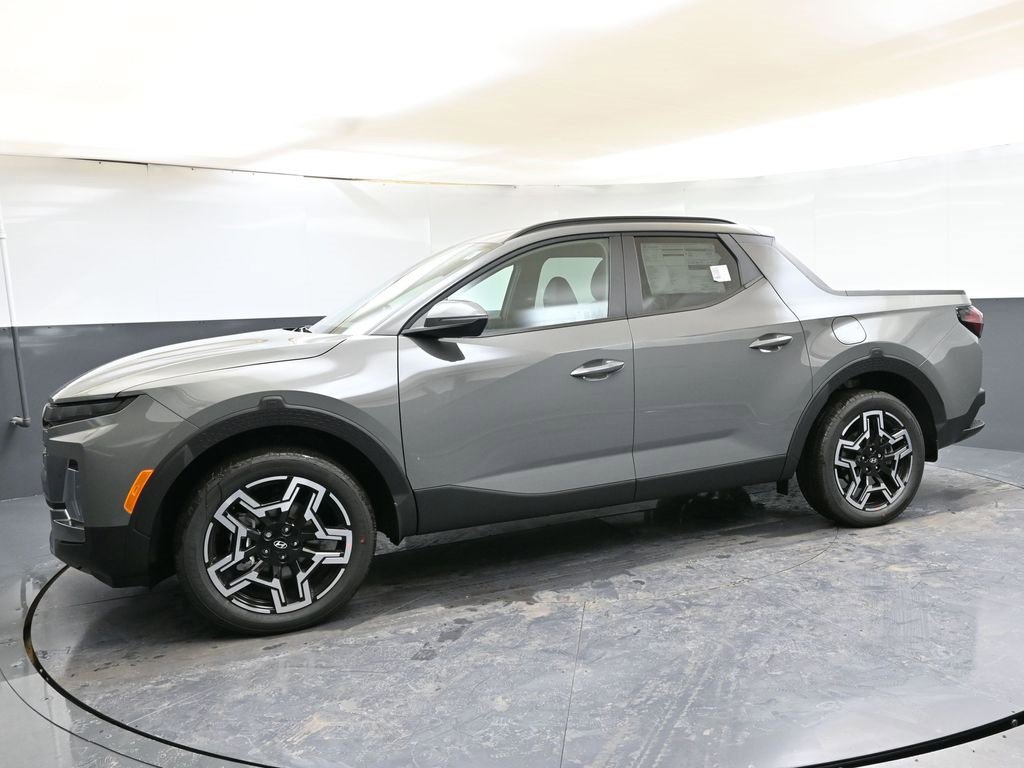 Certified 2025 Hyundai Santa Cruz Limited image 2