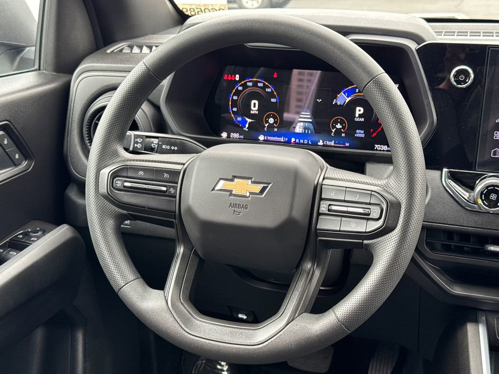 Used 2025 Chevrolet Colorado W/T RWD image 21