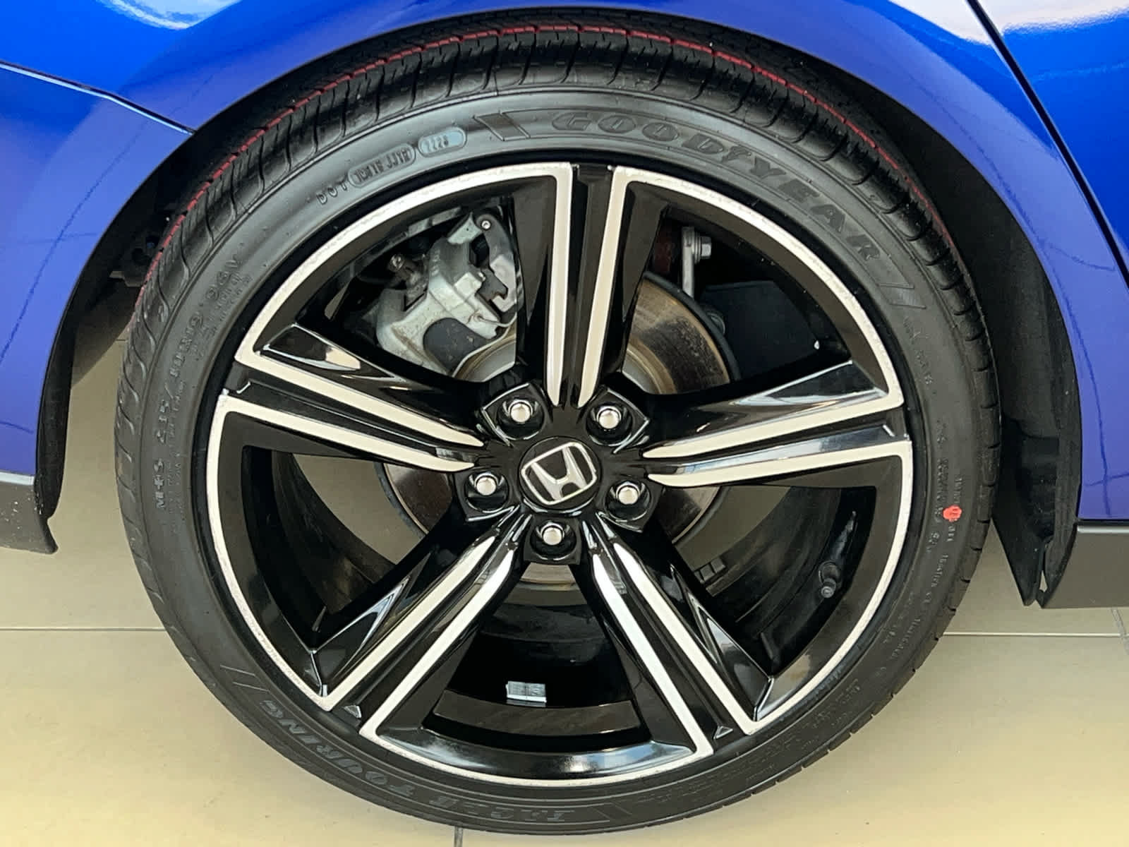 Used 2023 Honda Accord Sport image 14