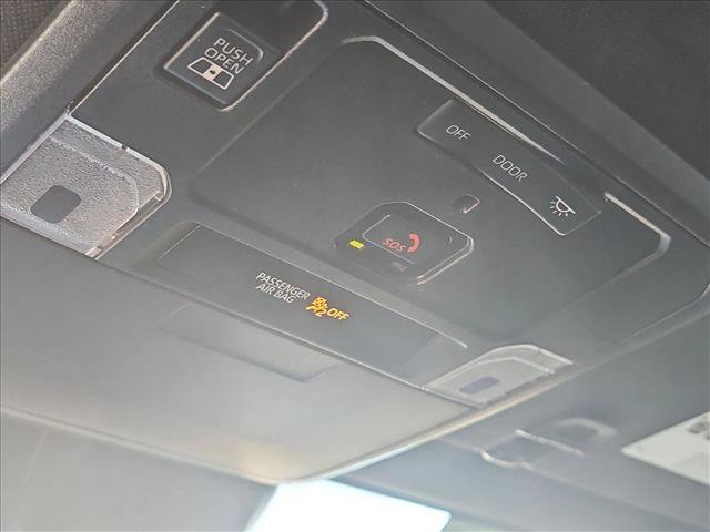 Used 2024 Toyota Tacoma SR5 AWD/4WD image 20