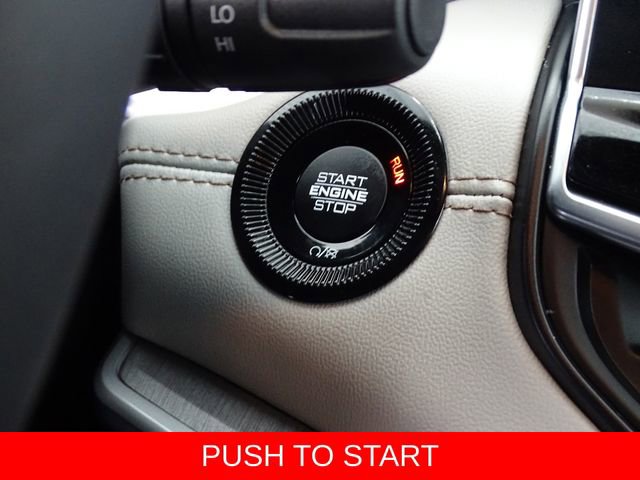 Certified 2025 Jeep Compass Limited image 9