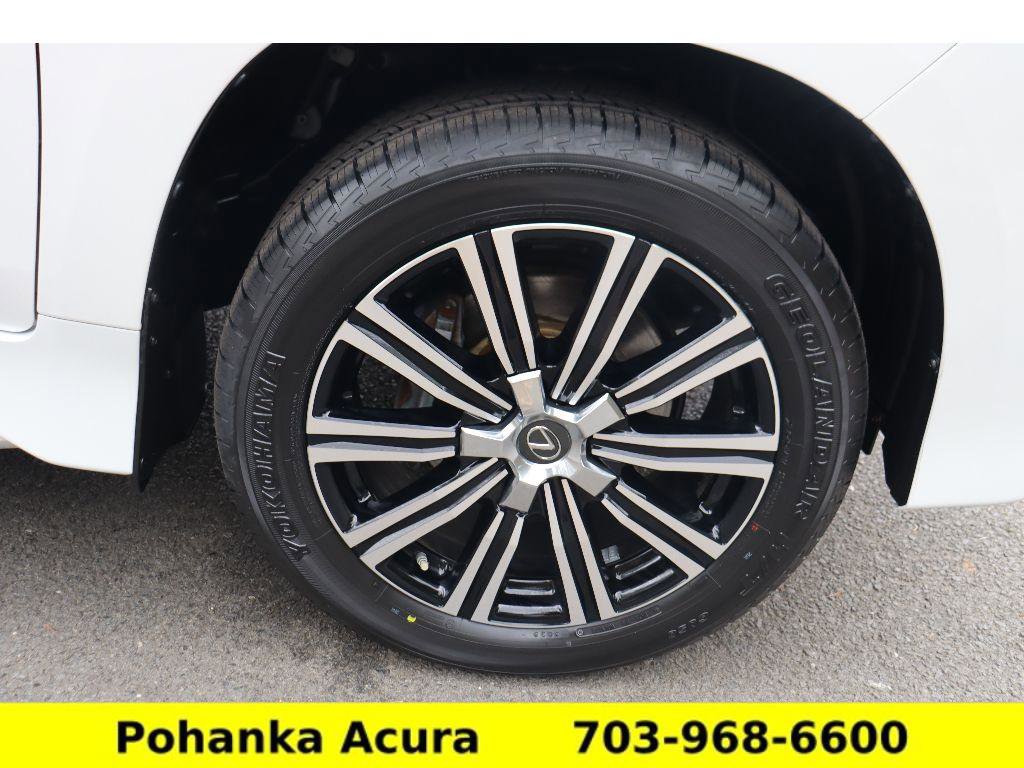 Used 2021 Lexus LX 570 4WD w/ Luxury Package image 36