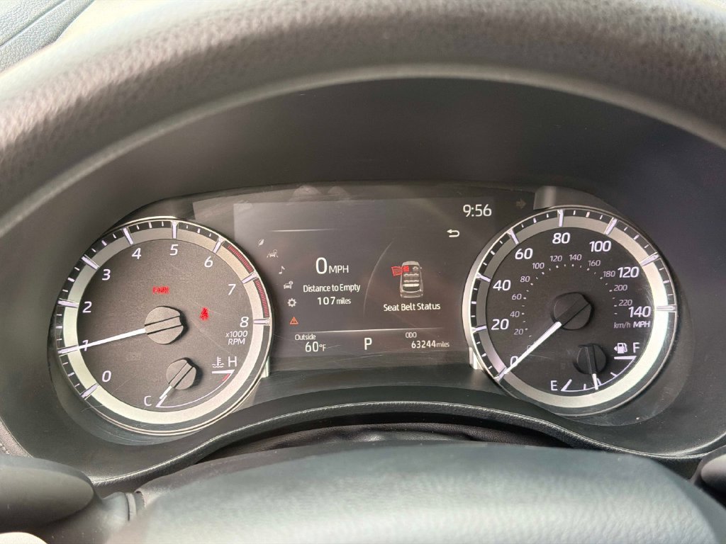 Used 2023 Toyota Highlander L FWD image 30