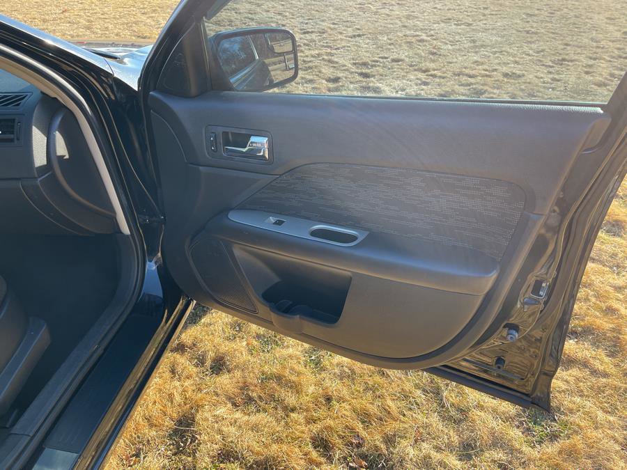 Used 2012 Ford Fusion SE image 31