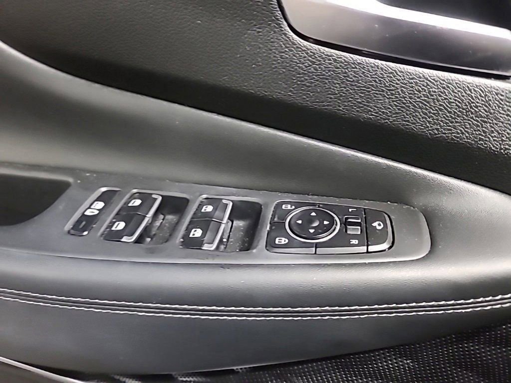 Certified 2022 Hyundai Santa Fe Limited w/ Cargo Package image 19