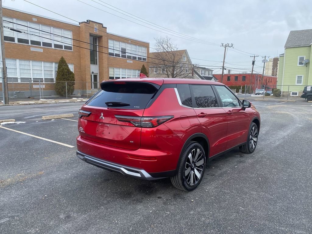 New 2026 Mitsubishi Outlander SE image 5
