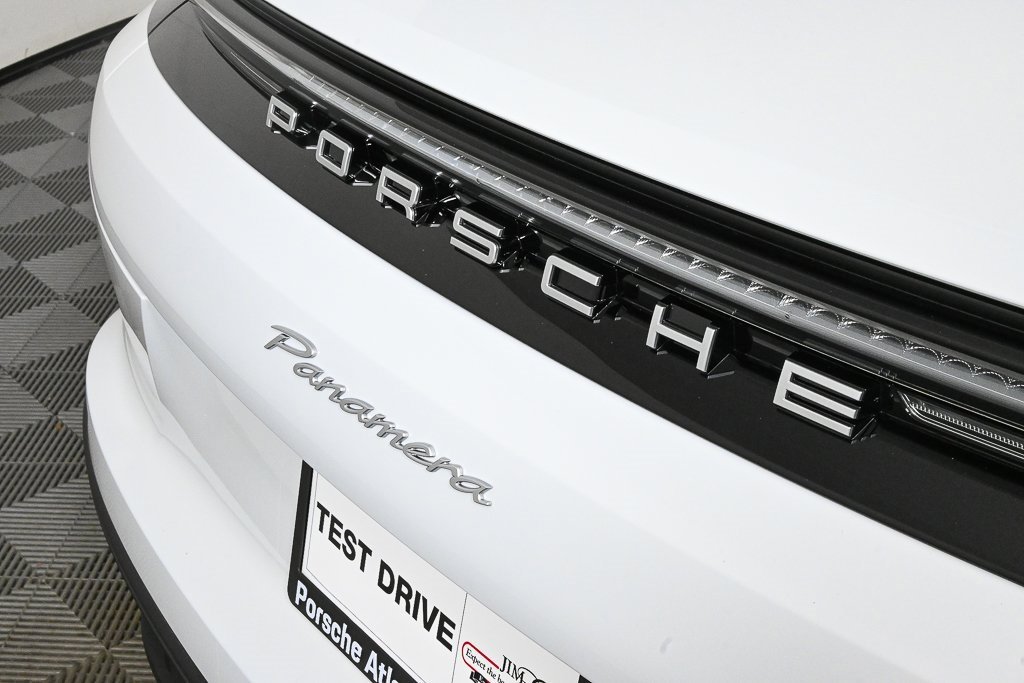 New 2026 Porsche Panamera image 38