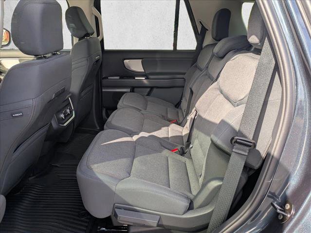 New 2025 Ford Expedition Active image 15