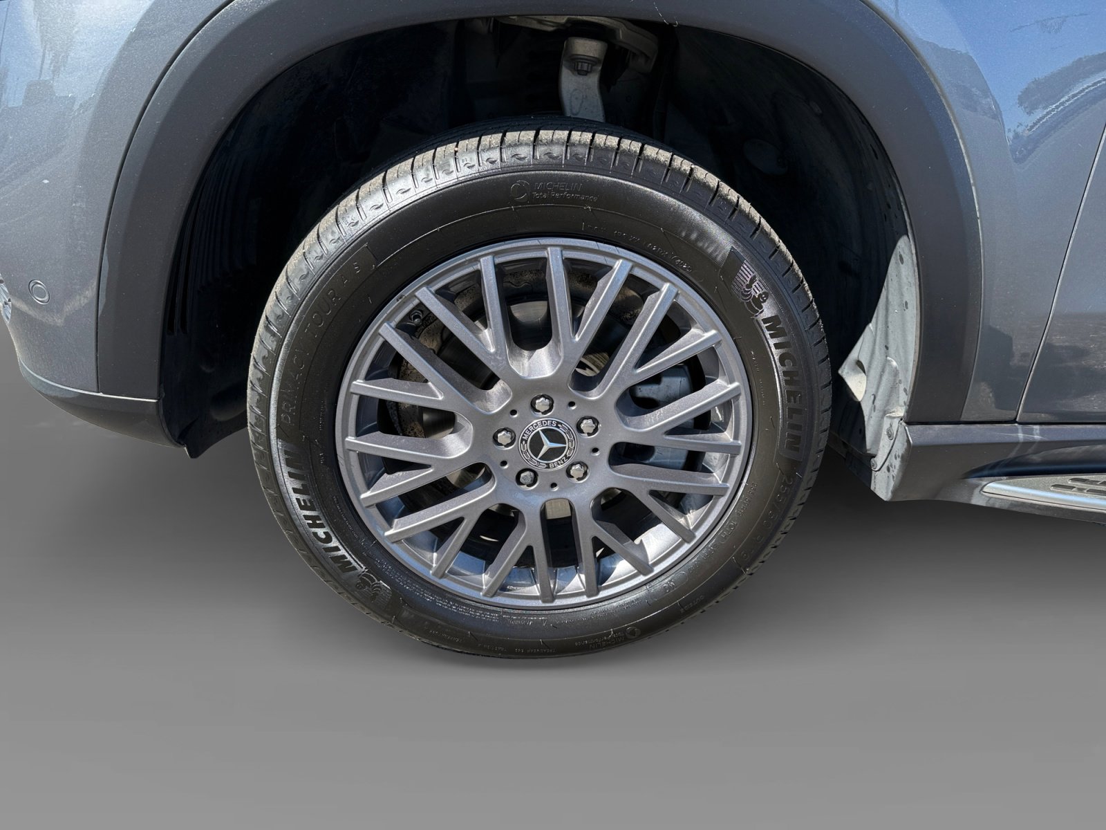 Used 2023 Mercedes-Benz GLE 350 4MATIC image 9