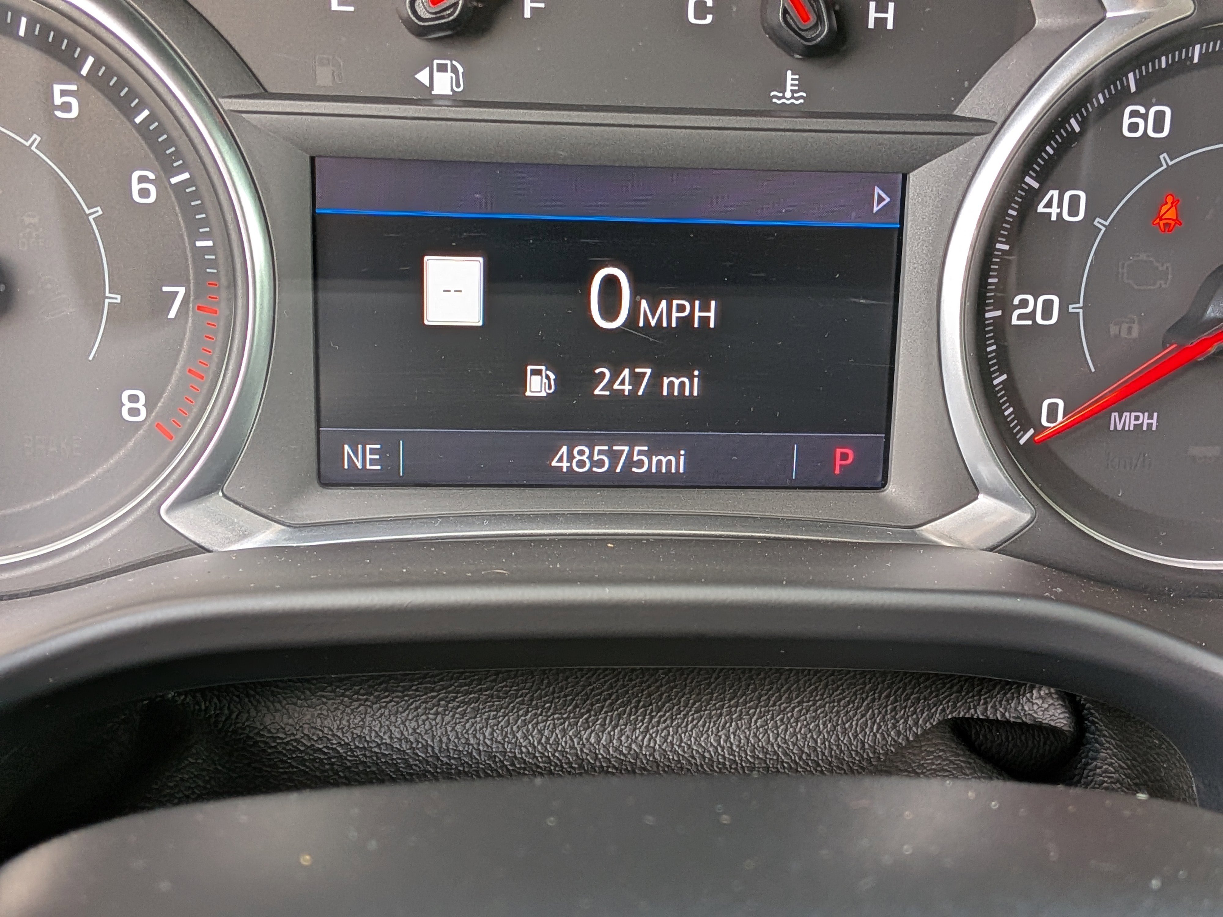 Used 2021 GMC Acadia SLT image 29