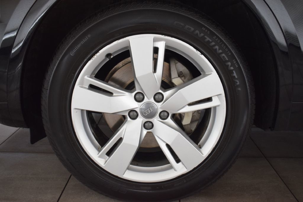 Used 2019 Audi Q5 2.0T Premium Plus image 31