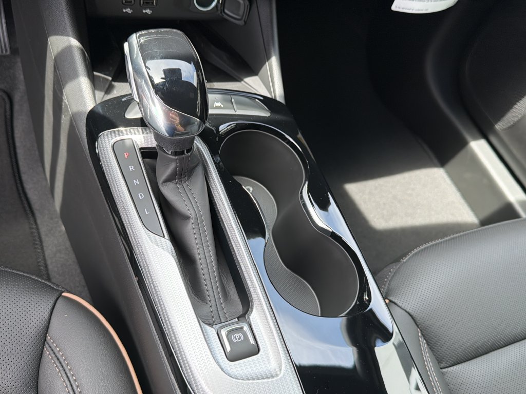 New 2026 Buick Envista Sport Touring FWD image 28