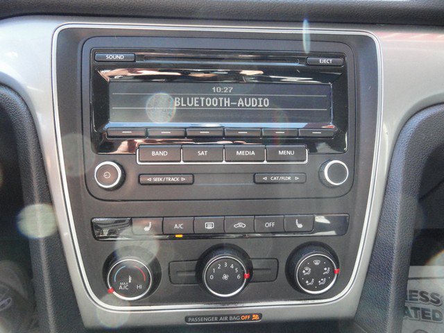 Used 2014 Volkswagen Passat 1.8T FWD image 13
