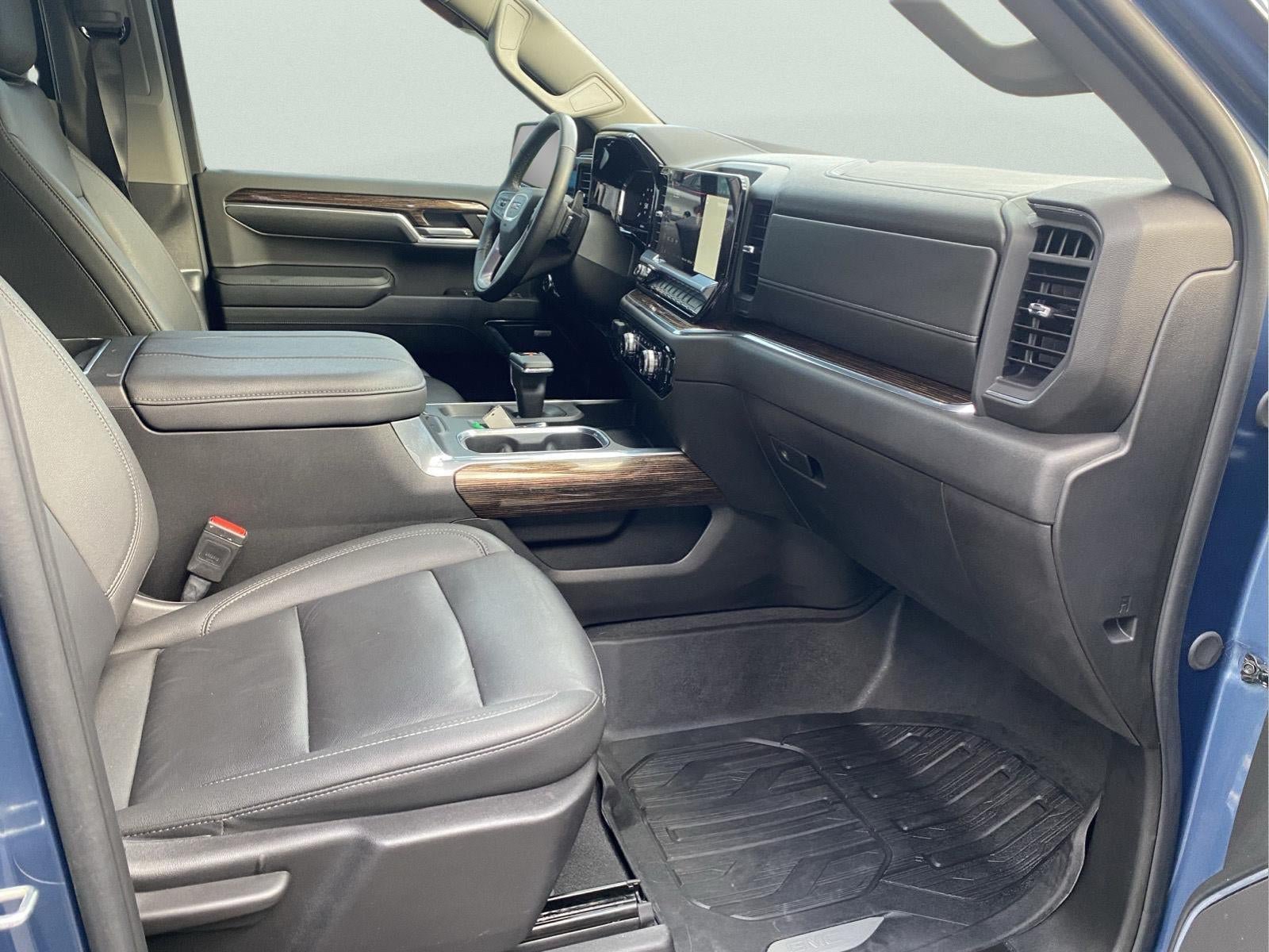 Used 2024 GMC Sierra 1500 Elevation w/ Elevation Premium Package AWD/4WD image 40