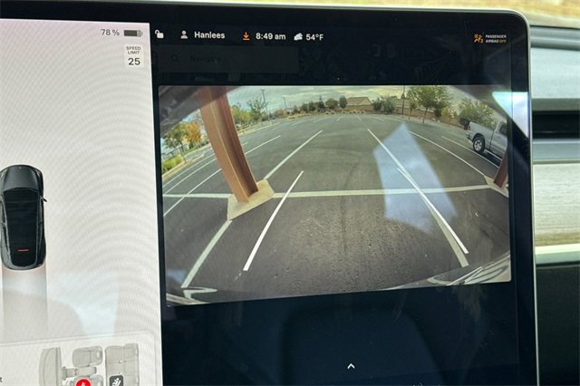 Used 2022 Tesla Model Y Long Range image 27