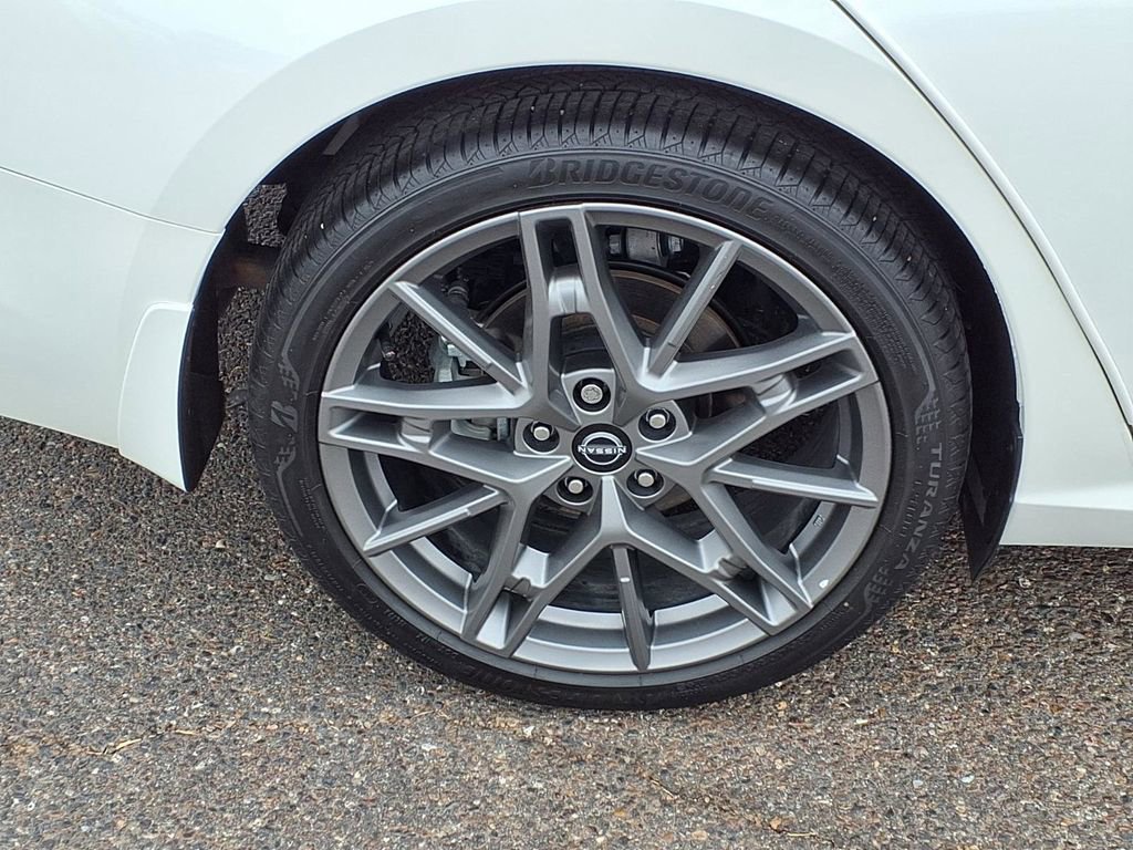 Used 2024 Nissan Altima 2.0 SR image 9