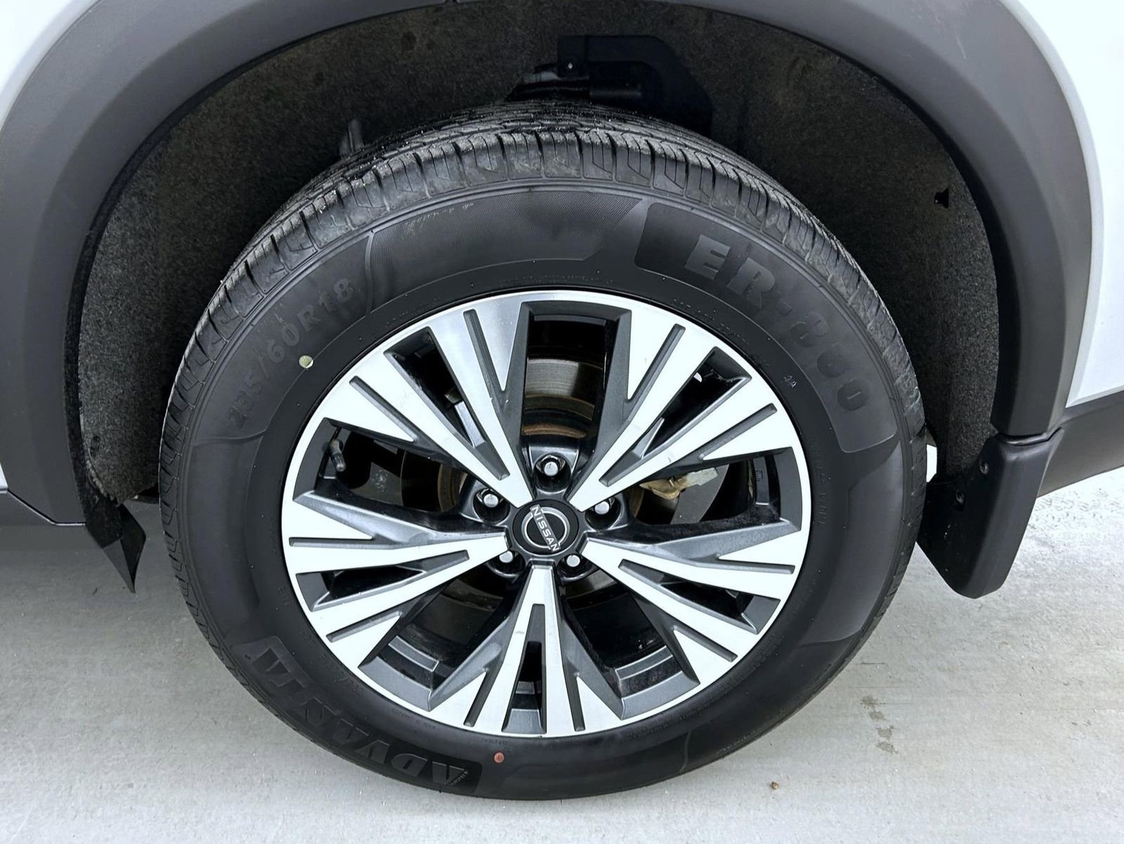 Used 2023 Nissan Rogue SV AWD/4WD image 22
