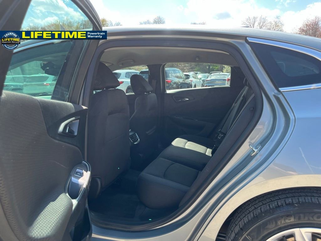 Used 2025 Chevrolet Malibu LT FWD image 27