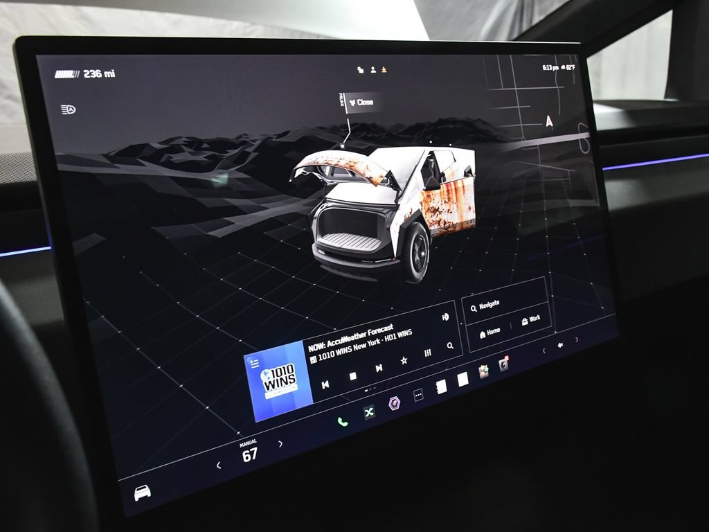 Used 2025 Tesla Cybertruck AWD Crew Cab image 72