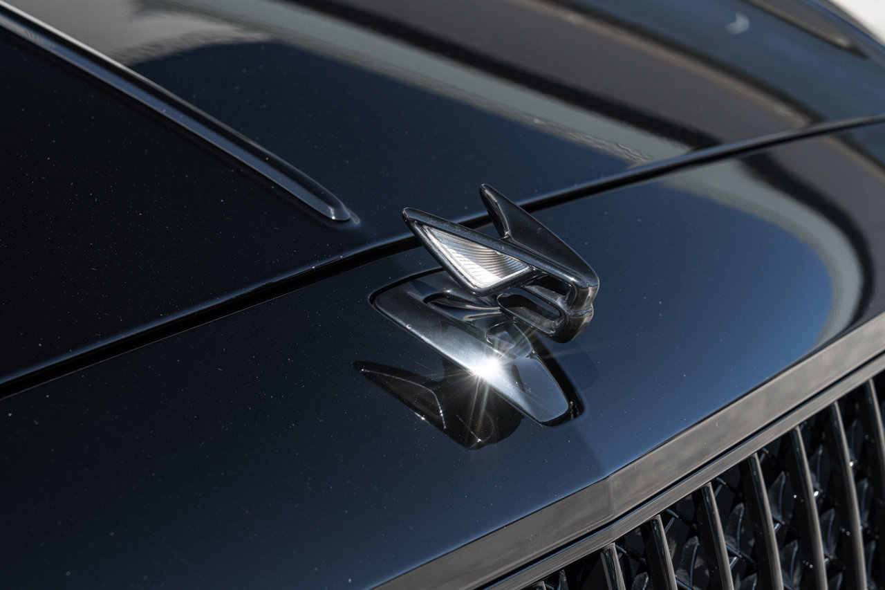 Used 2024 Bentley Flying Spur V8 AWD/4WD image 14