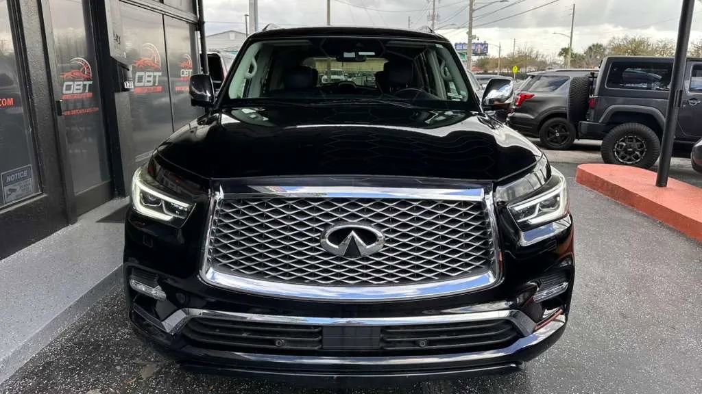 Used 2018 INFINITI QX80 2WD w/ Deluxe Technology Package image 8