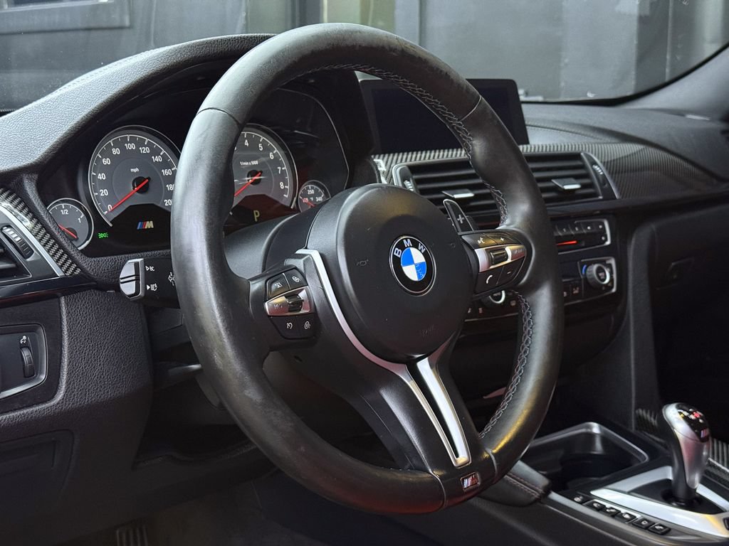 Used 2018 BMW M3 RWD image 15
