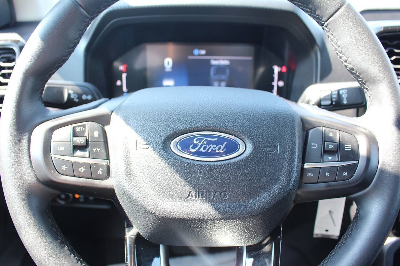 Used 2025 Ford Ranger XLT AWD/4WD image 13