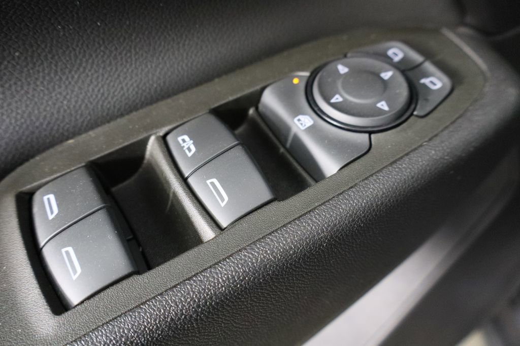 Used 2023 Chevrolet Equinox LT image 22