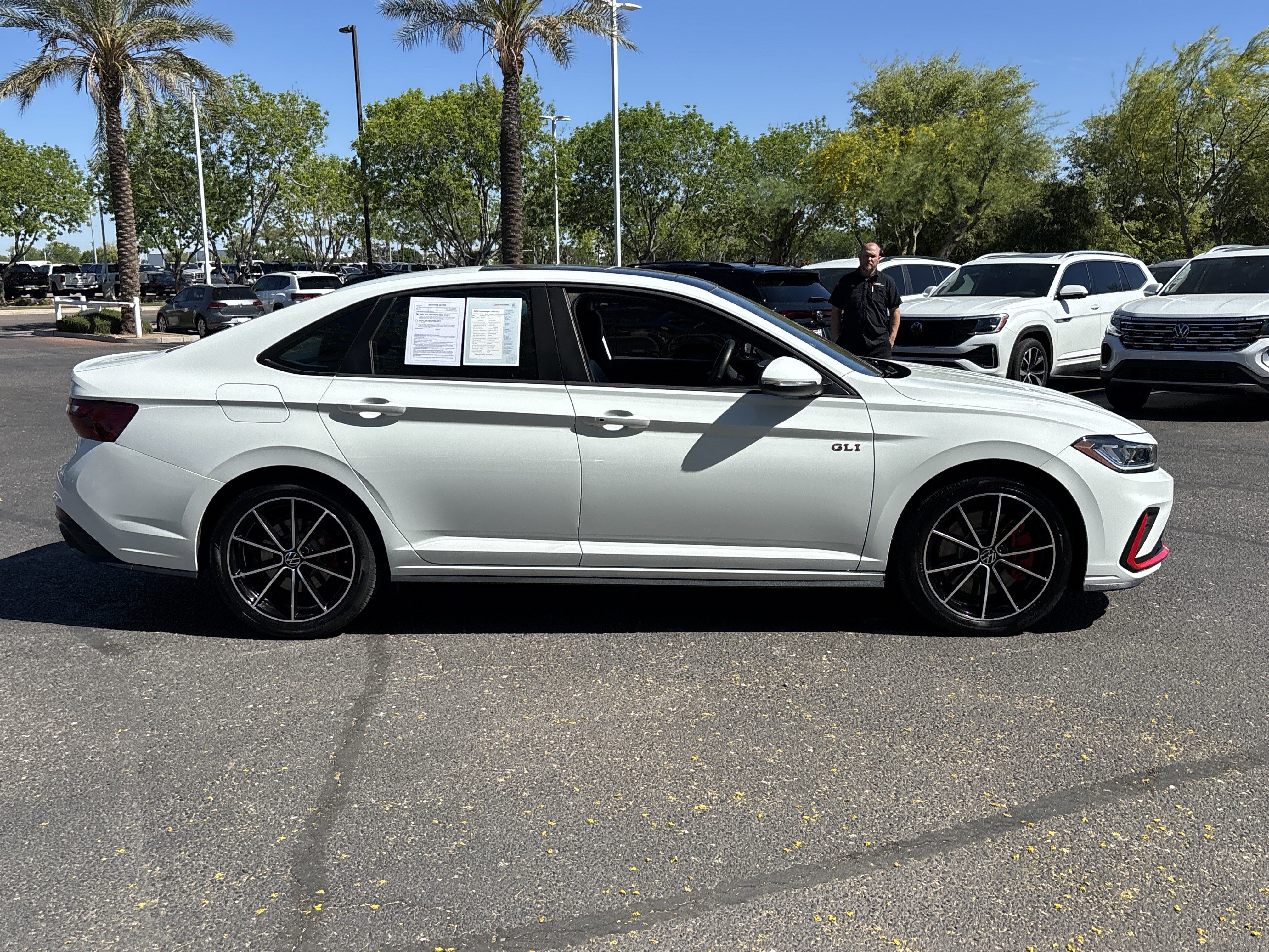 Used 2025 Volkswagen Jetta GLI Autobahn image 5