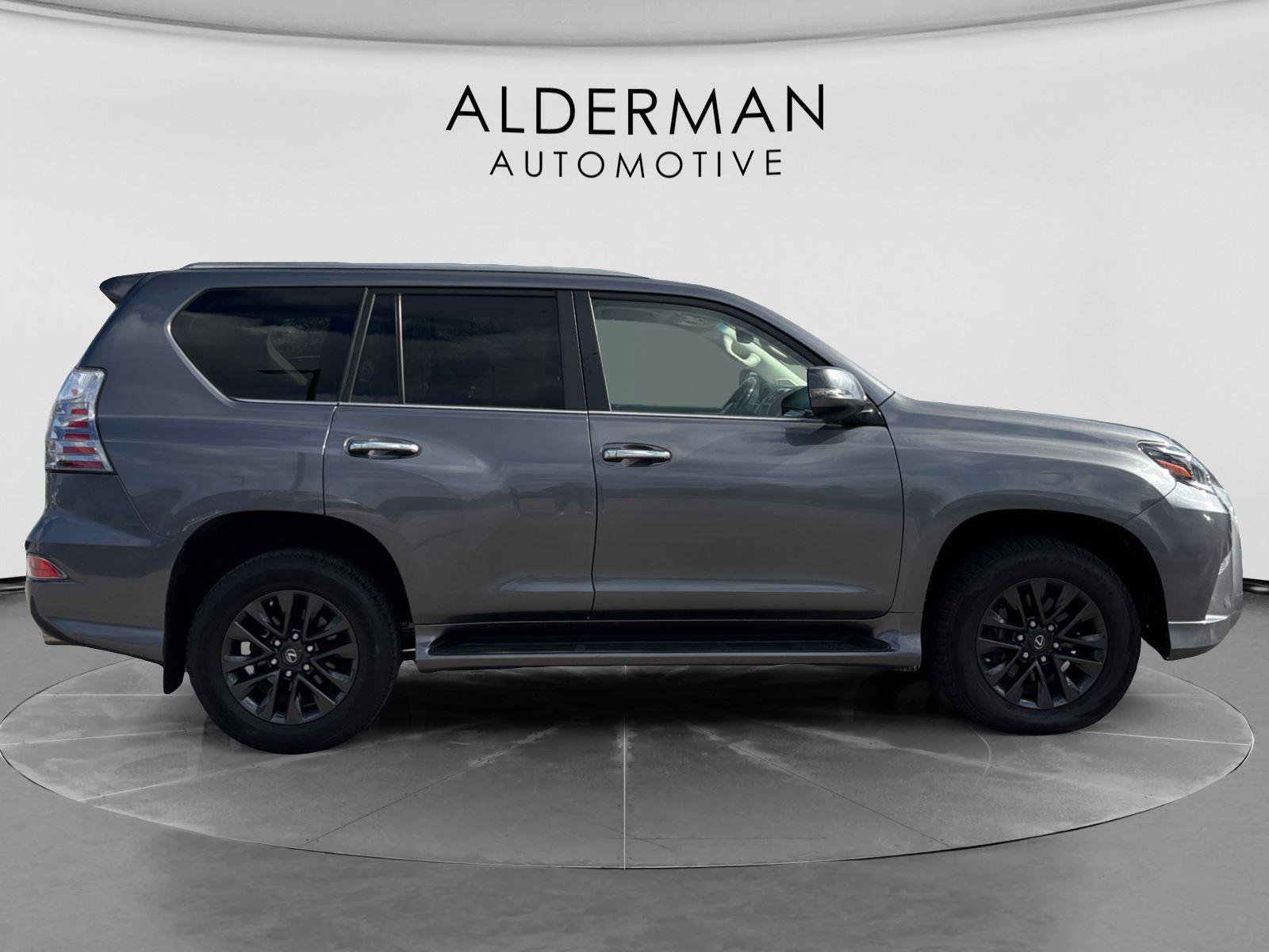 Used 2021 Lexus GX 460 Premium w/ Premium Package AWD/4WD image 6