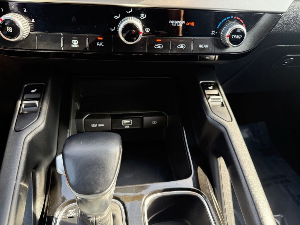 Used 2020 Kia Telluride S AWD/4WD image 21