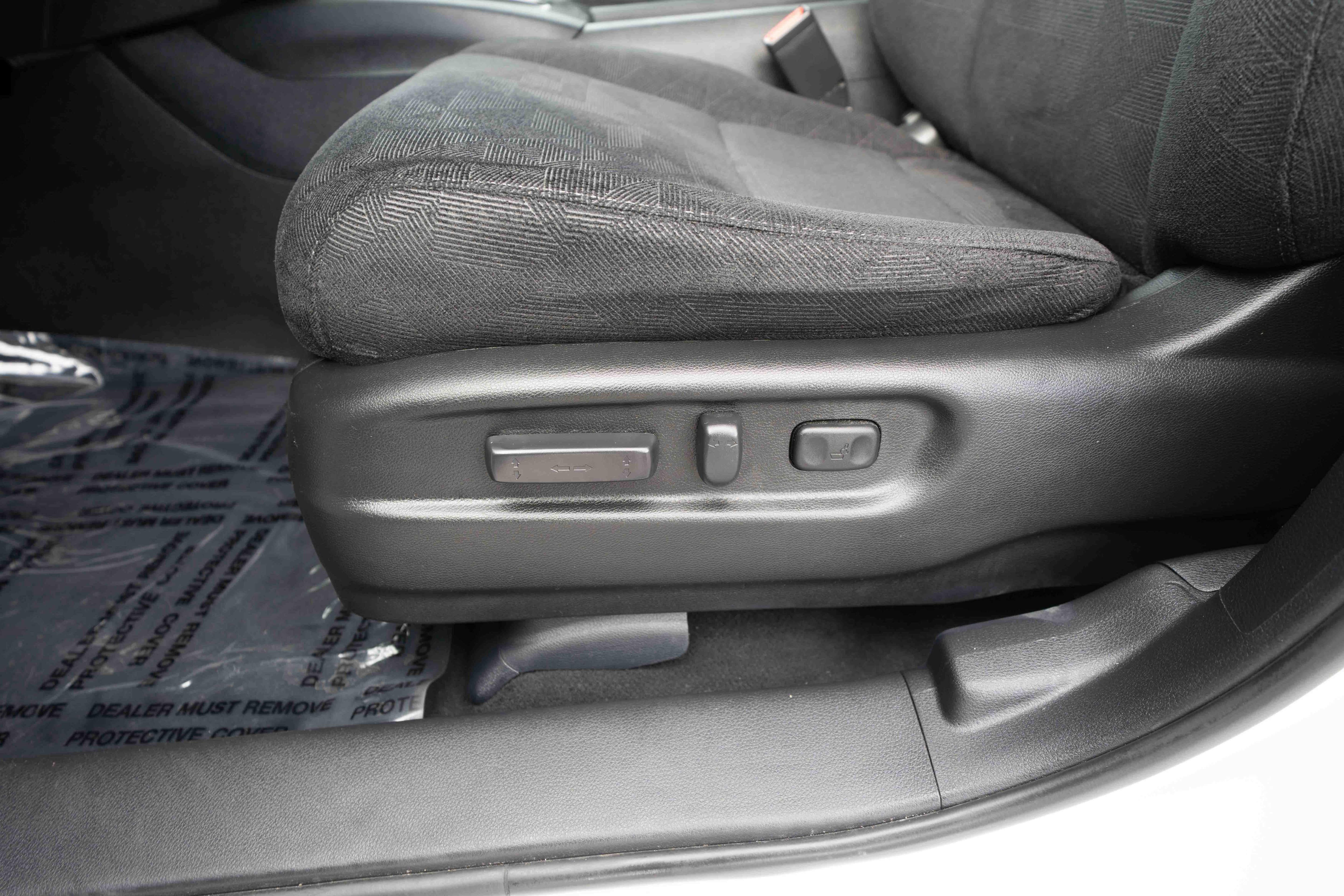 Used 2022 Honda Pilot Sport image 12
