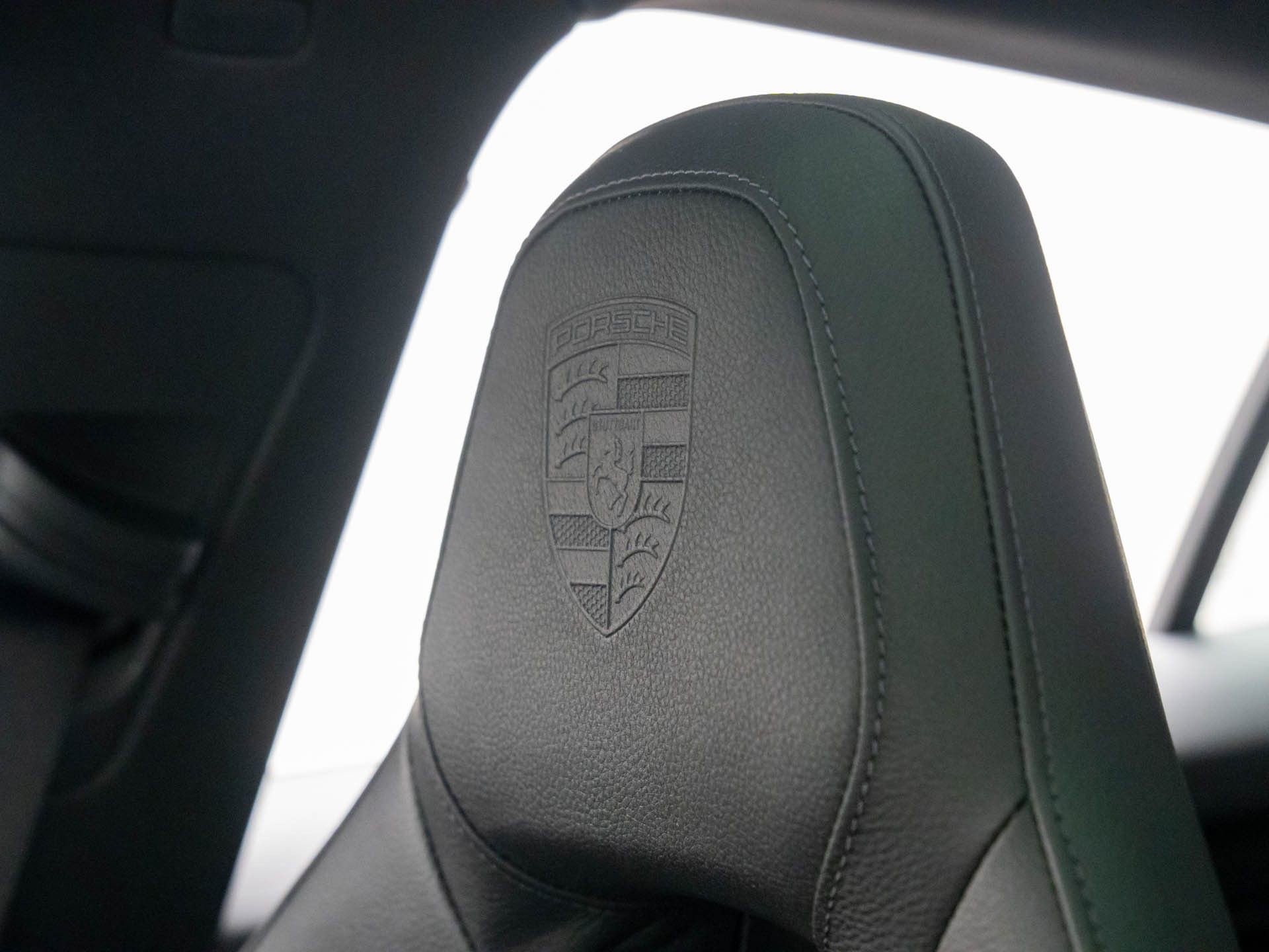 New 2026 Porsche Panamera 4 image 32