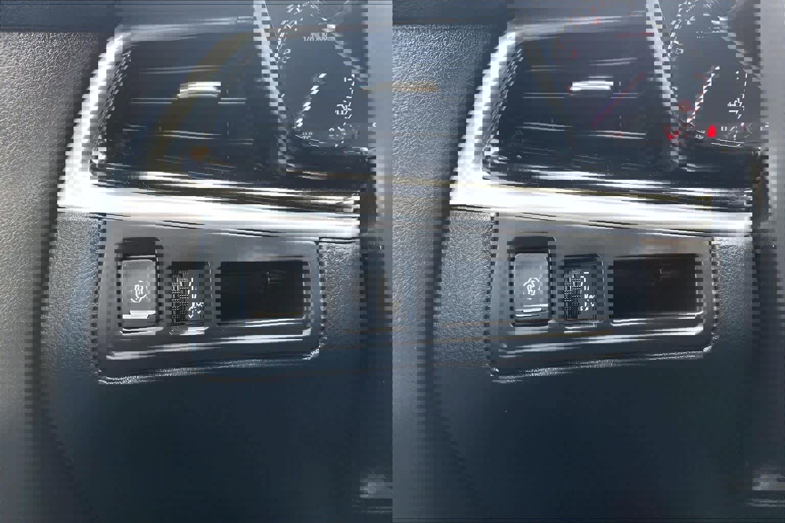 Used 2023 Cadillac XT6 Luxury FWD image 34