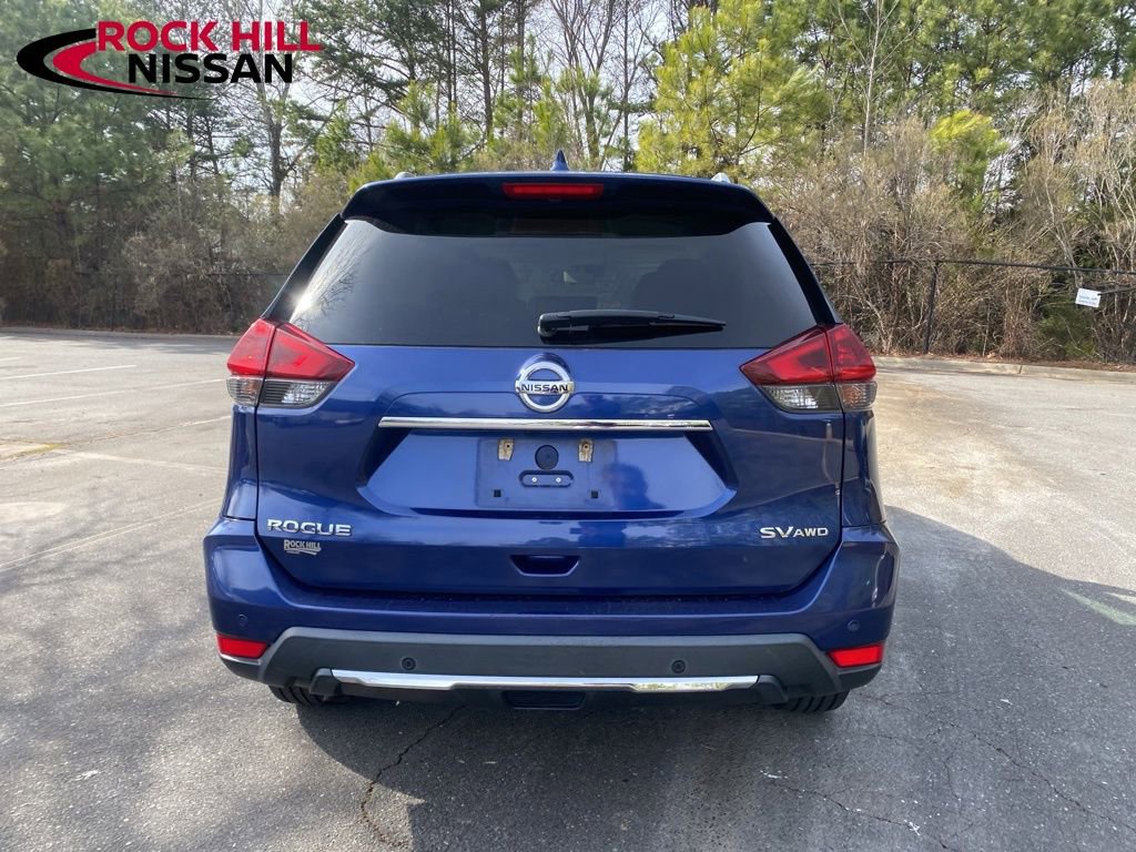 Used 2020 Nissan Rogue SV image 4