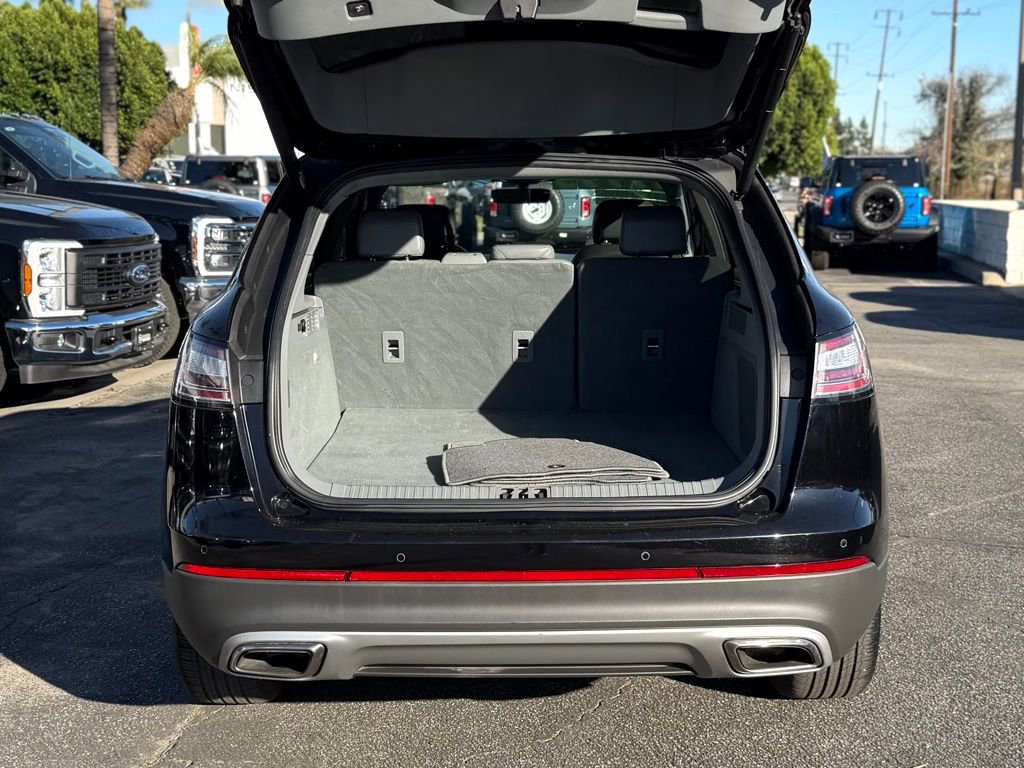 Used 2019 Lincoln Nautilus Reserve image 10