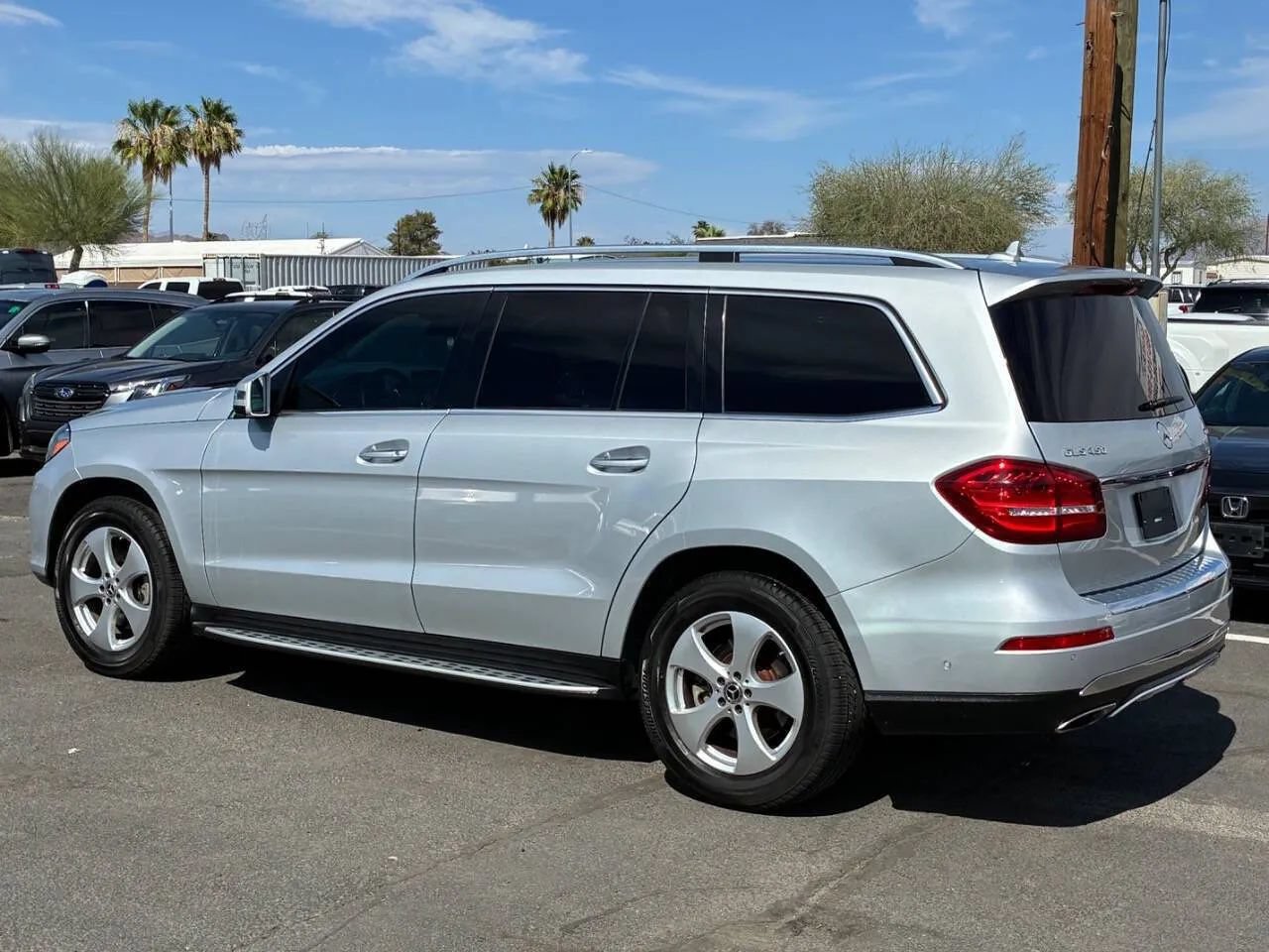 Used 2019 Mercedes-Benz GLS 450 4MATIC image 4