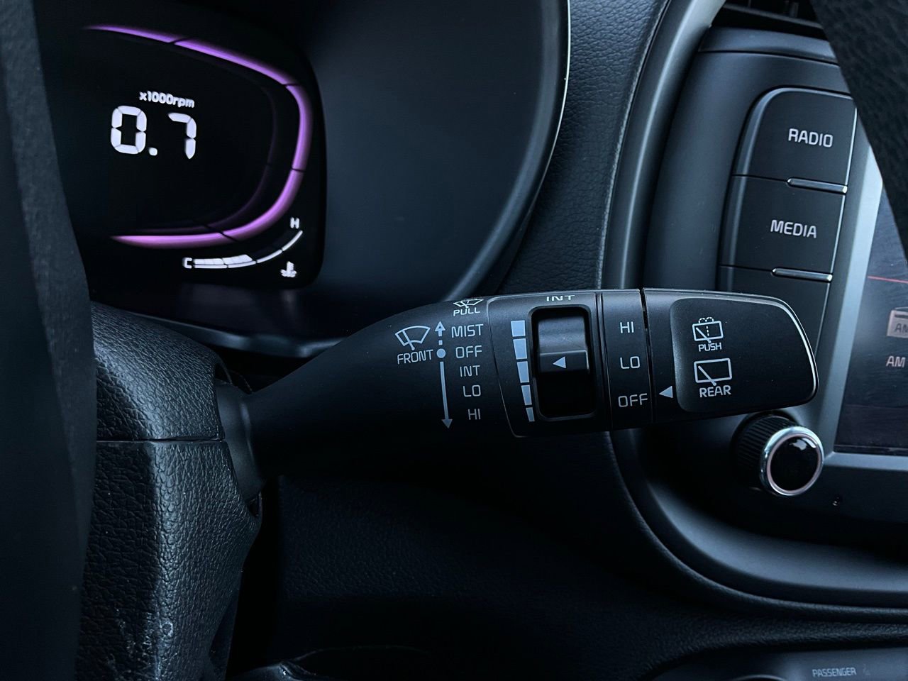 Used 2025 Kia Soul LX image 33